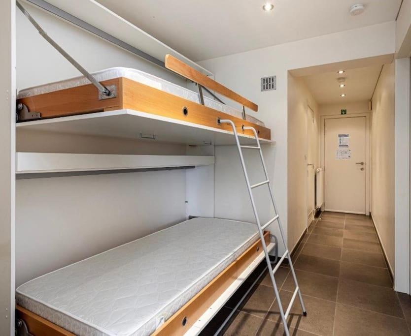 Appartement Centrum Van 德帕内 外观 照片